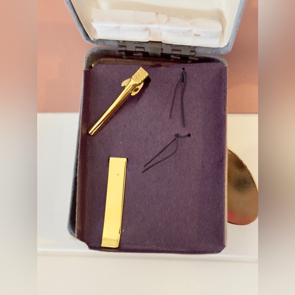 Vintage Dior Gold Money Clip, Keychain & Tie Clip Set - Picture 3 of 4